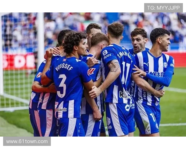 阿拉维斯三三事件五十周年致敬