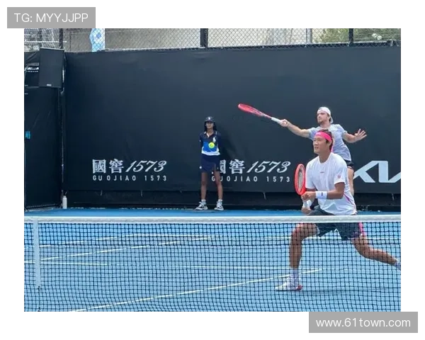 [澳网]张之臻／马哈奇晋级澳网男双32强.